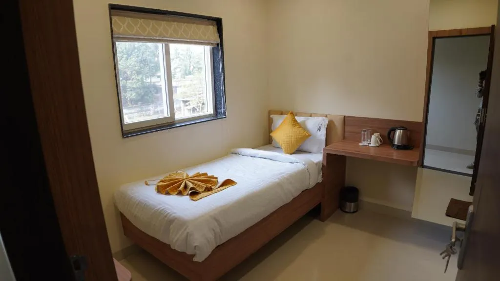 Deluxe Single room at ARK Hotels Ranchi